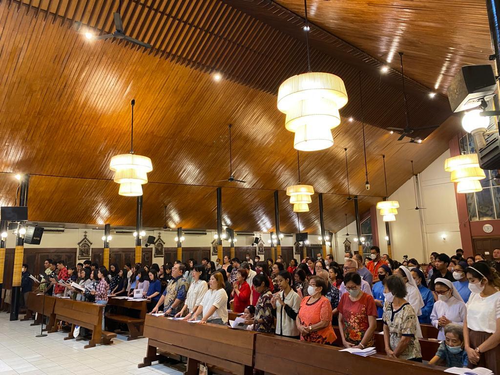 A Jakarta, la litúrgia d'acció de gràcies pel 55è aniversari de Sant'Egidio presidida pel cardenal Ignatius Suharyo